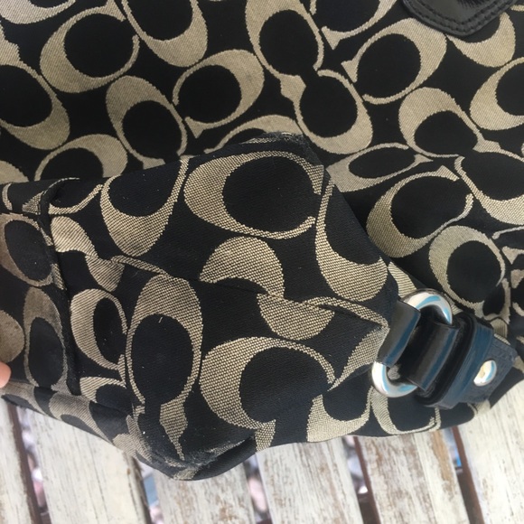 Authentic Coach Purse - Picture 3 of 5